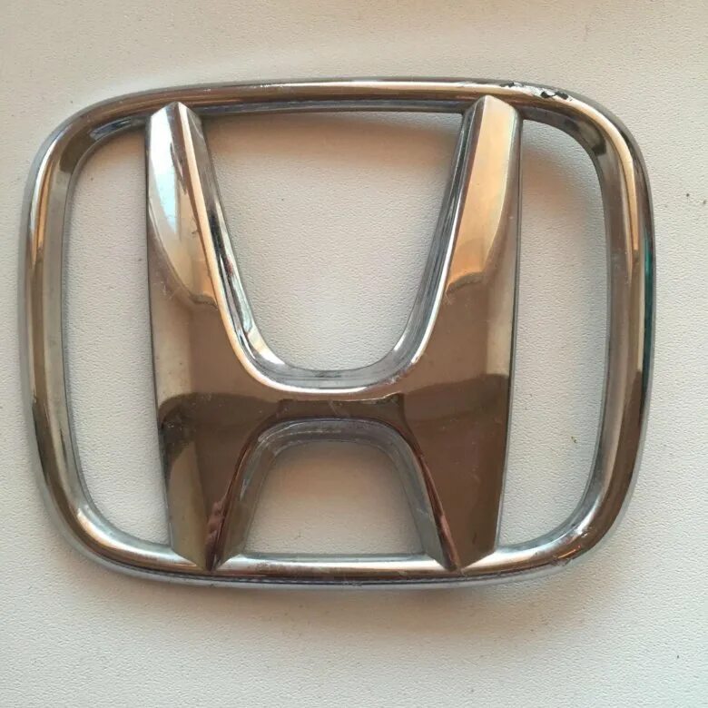 Что значит honda. Знак Хонда. Honda логотип. Значок Хонда и Хендай. Honda Emblem.