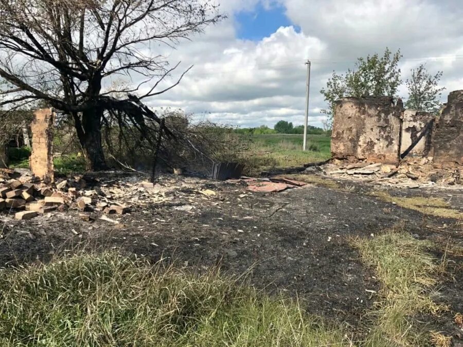 Погода в красноармейске. Красноармейск Саратовская область Красноармейский район. Село Красноармейское Саратовская область. Красноармейск 64 Саратовская область. Кладбище в Красноармейске.