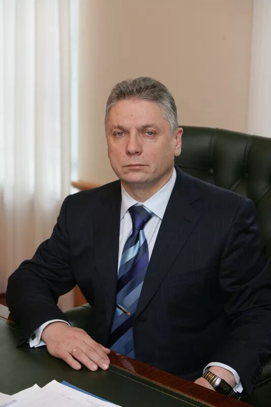 Объединенная энергетическая компания логотип. Омскэнергосбыт логотип. Омская энергосбытовая компания. Омскэнергосбыт омск. Томскэнергосбыт томск.