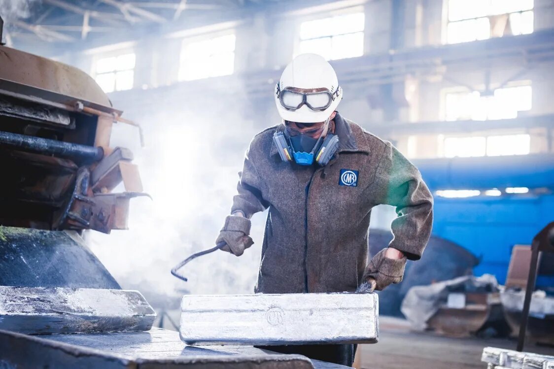 Завод изготовитель пермь. Корпоративы фото ооо белтпром конвейер пермь. Оао протон пермские моторы цех 3. Завод изготовитель пермь. Белтпром мира 41в.