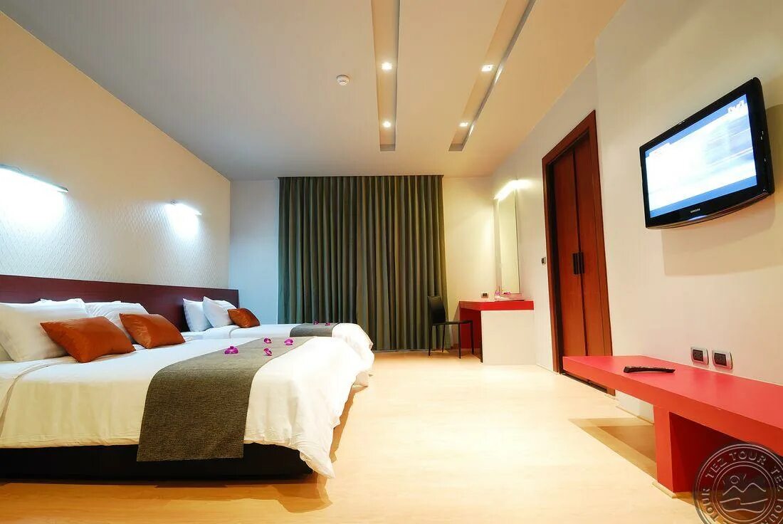 Long beach garden hotel spa 4 паттайя. Лонг бич павильон паттайя. гостиница long beach pavilion 4 **** характер. long beach pavilion pool view. long beach pattaya номера фото.