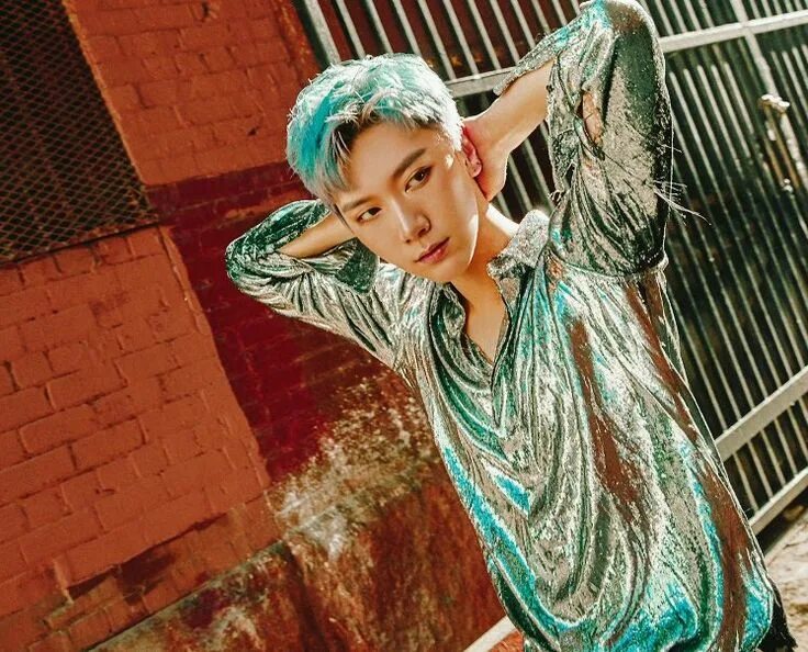 Тэн из nct 127. Тэн из nct. Ten nct. Читтапон личайяпорнкул тэн. Тэн из nct.