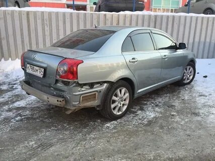 Задний бампер тойота авенсис