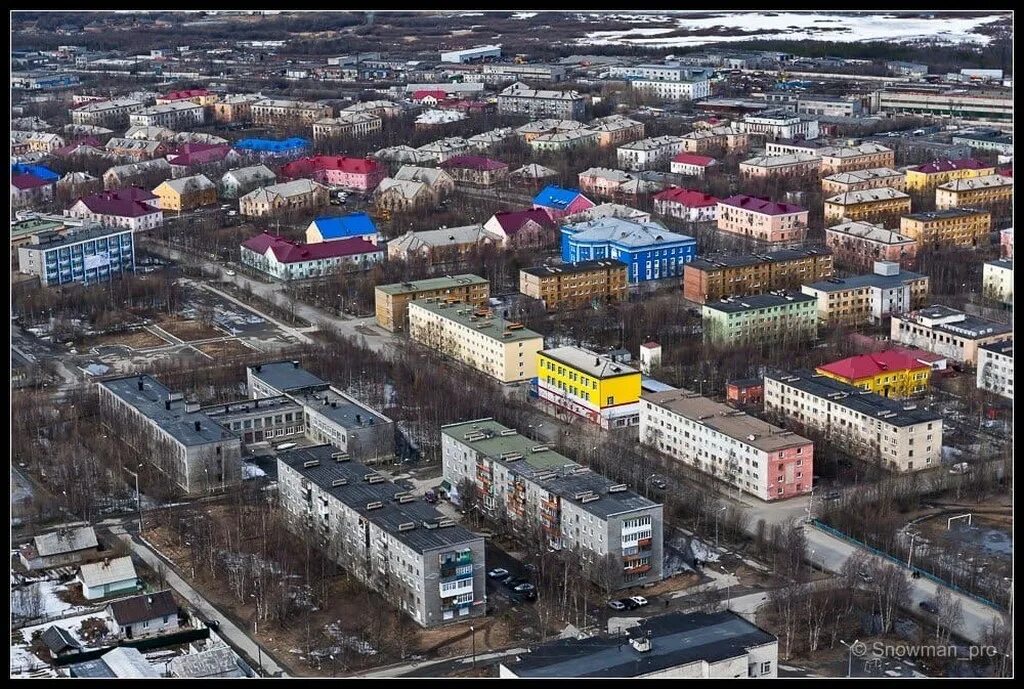 Сколько в оленегорске. Оленегорск (Мурманская область). Посёлок Оленегорск Мурманская область. Мурманск г Оленегорск. Поселок высокий Оленегорск.