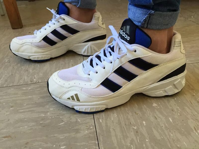 Адидас кроссовки 90 мужские. Adidas Galaxy 1995. Adidas Galaxy 97. Adidas Galaxy 1996. Adidas Torsion Galaxy 1995.