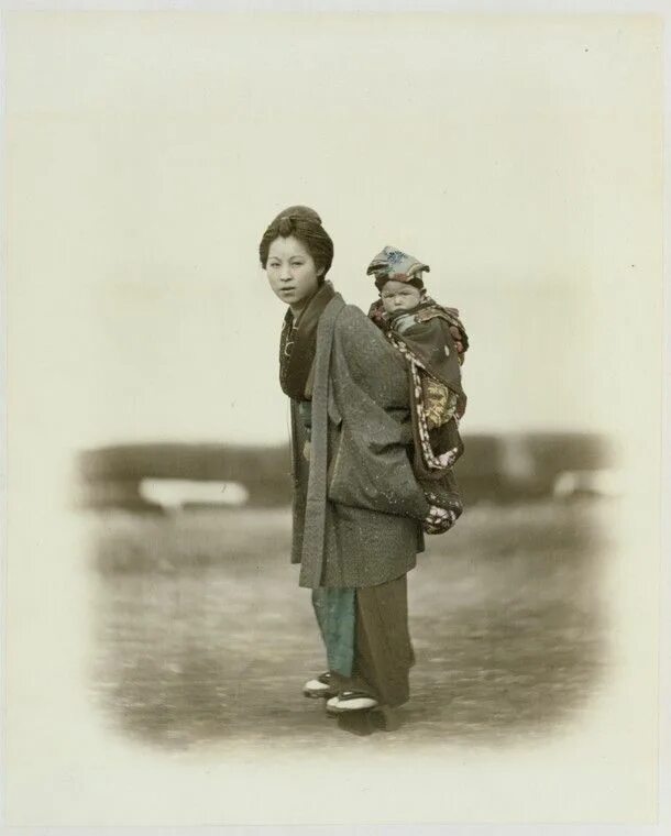 Старая японская мама. Япония дети 1946. Японка ретро фотографии. 1870 Japan.