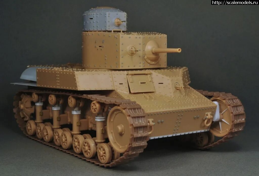 Т 24 b. Т 24. Т-24 модель. Т-24 1/35 Box HOBBYBOSS. T-24 1/35 HOBBYBOSS.