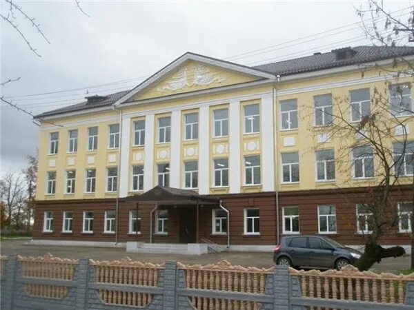 Муниципальное образование школа 11. Пыталово псковская область школа. пыталовская средняя школа учителя.