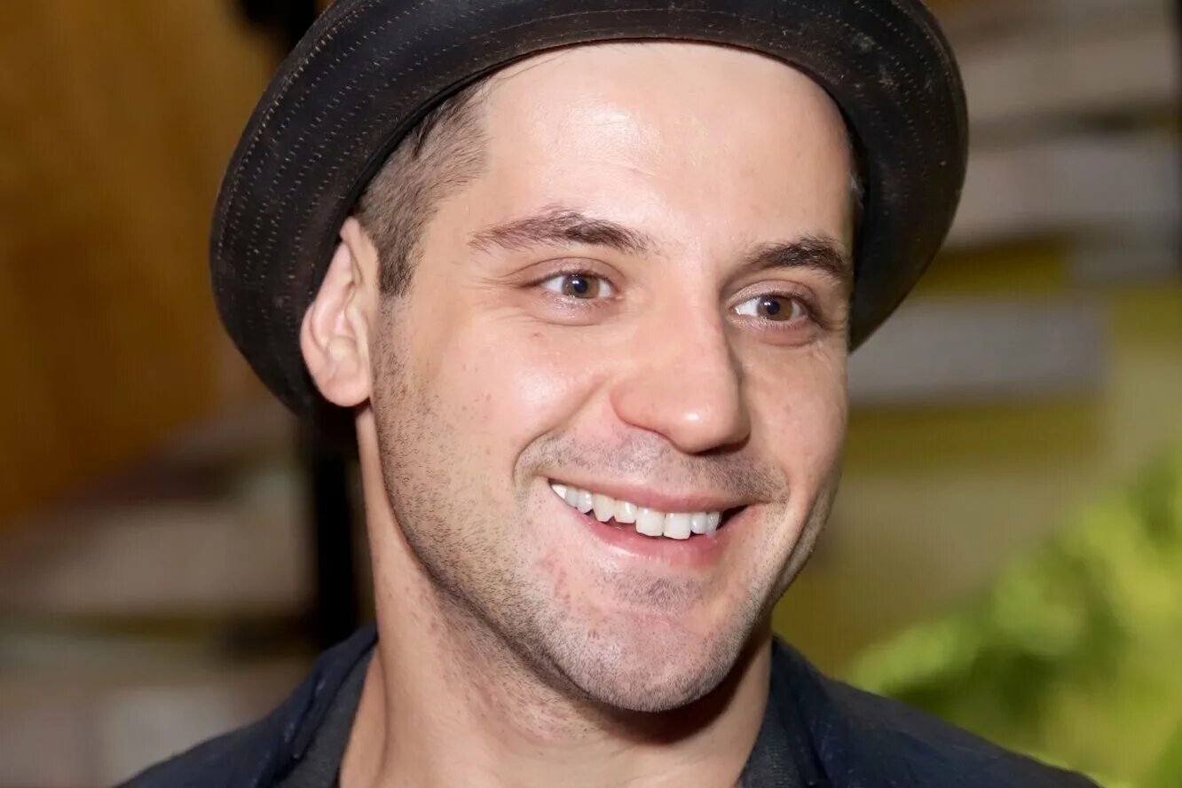 макс лавров актер. макс лавров актер. марк богатырев 2022. марк богатырев актер. марк константинович богатырёв кухня.