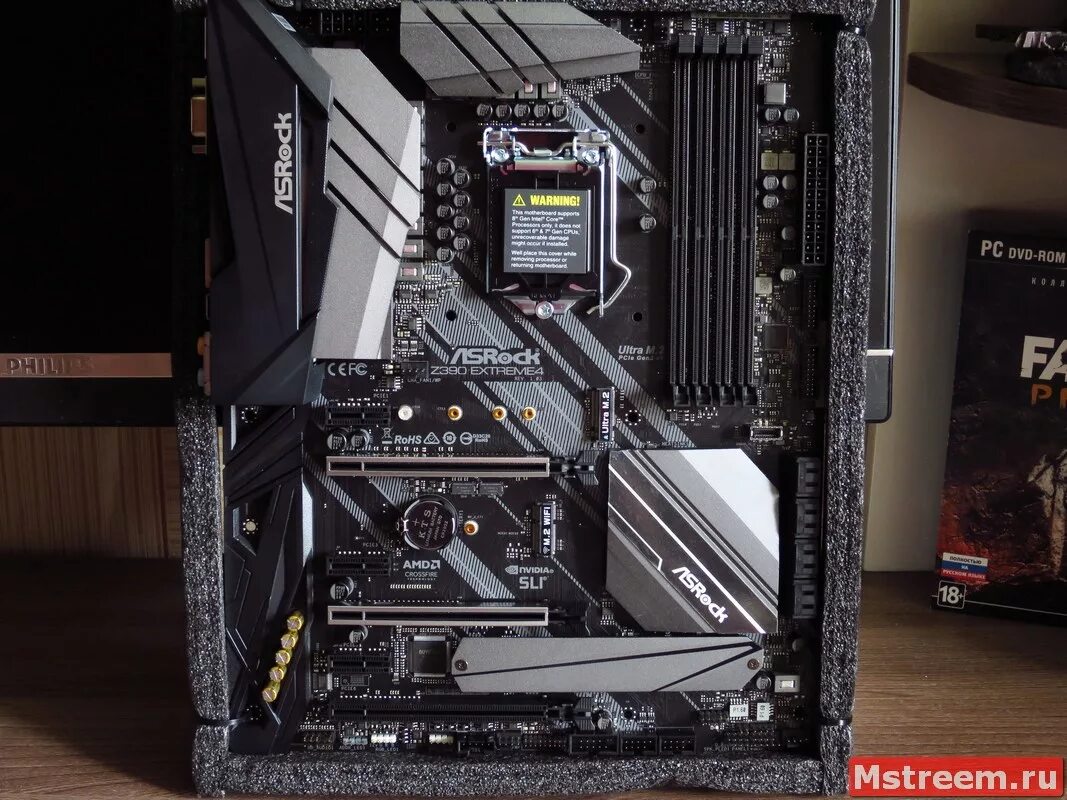 Z390 extreme 4. Материнская плата ASROCK z390 extreme4. ASROCK lga1151v2 z390 extreme4.