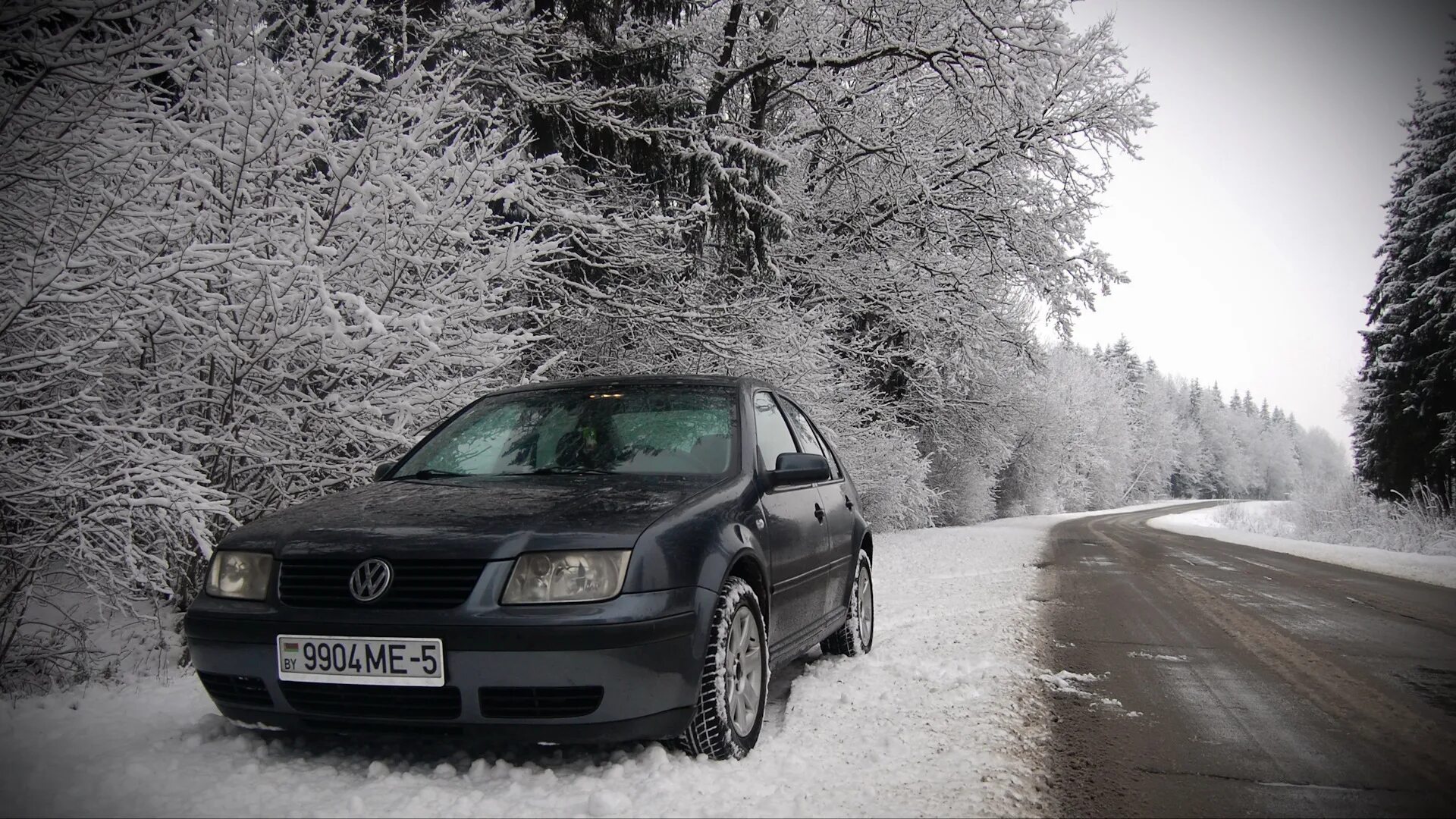 VW Bora Winter. Обои VW Bora. VW Bora mk4 Wallpapers. Фольксваген Бора в снегу.