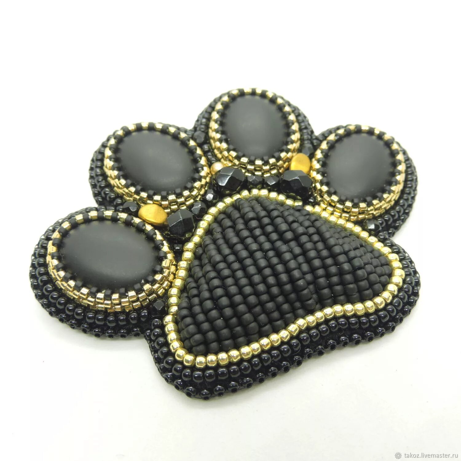 Большая лапка из бисера. Брошь лапка. Брошь и бисера лапка. Брошь кошачья лапка из бисера. Лапа из бисера.