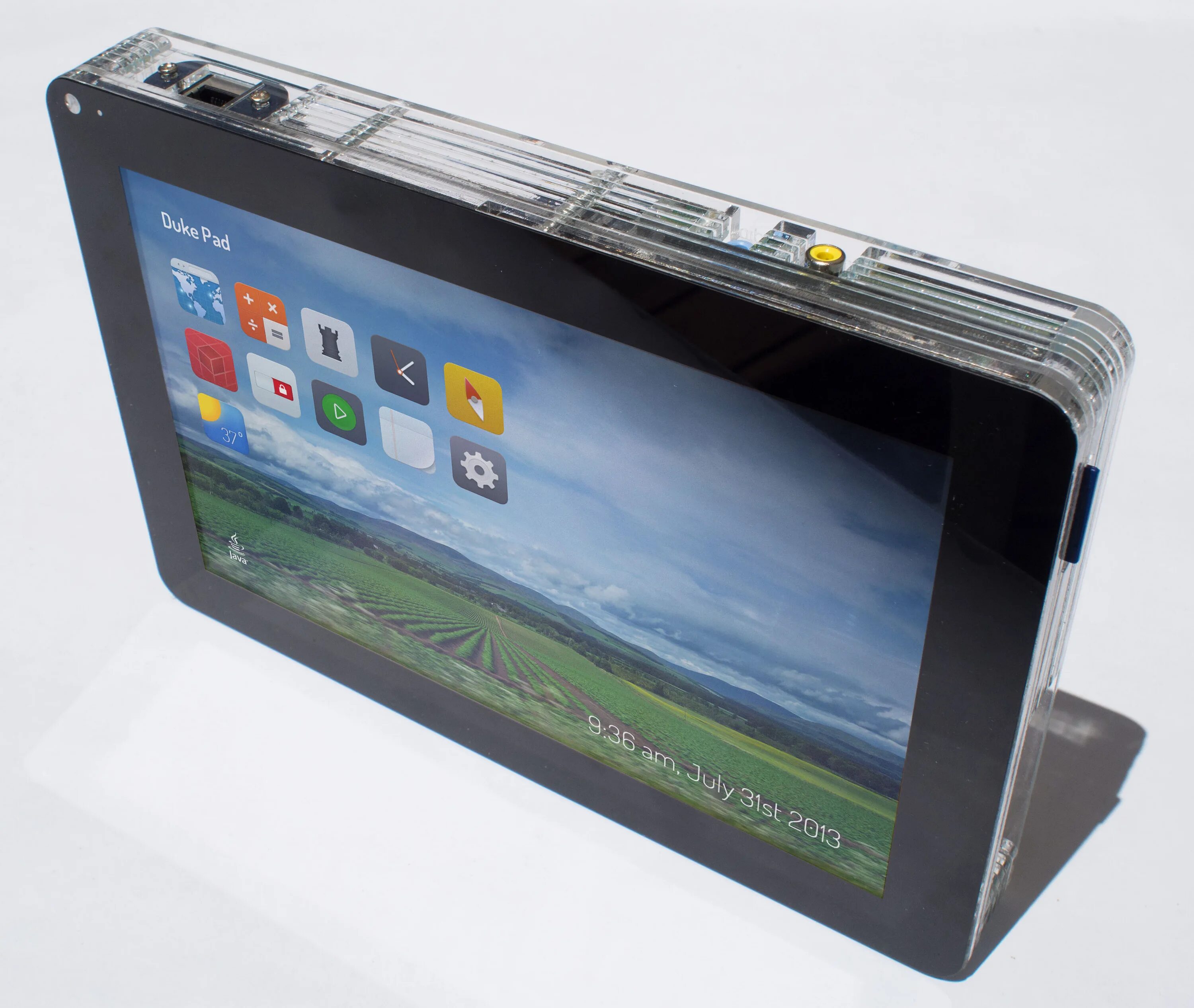 Планшет на android 12. Raspberry tablet 10. raspberry pi планшет. старый планшет. старенький планшет.