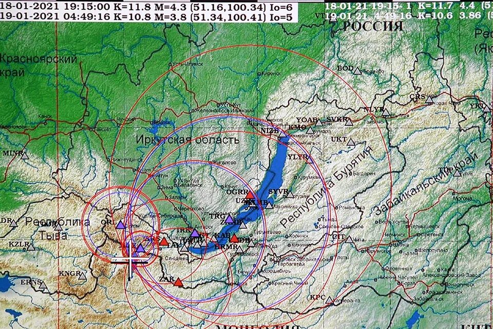 Озеро байкал раскинулось на границе. Монголия озеро Хубсугул землетрясение. Землетрясение в Иркутской области сейчас. Землетрясение в Бурятии 2022. Карта Нижнеудинского района Иркутской.