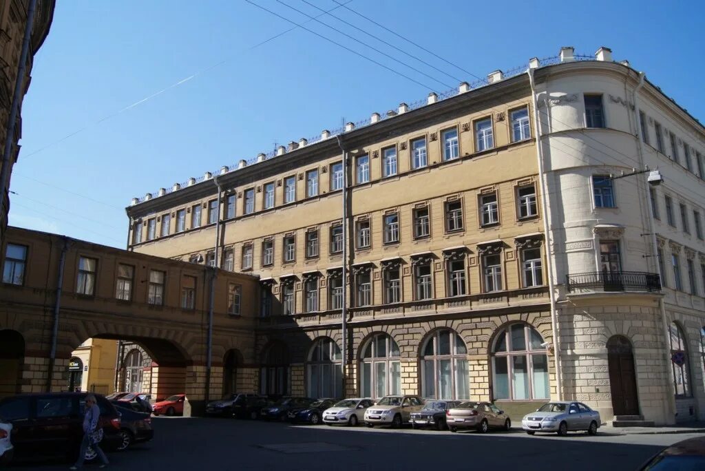 Мастеровой переулок спб. Канала грибоедова, 69. Петербургские лабиринты конюшенной. Грибоедова 69 мастеровой. Канала грибоедова 69 санкт-петербург.