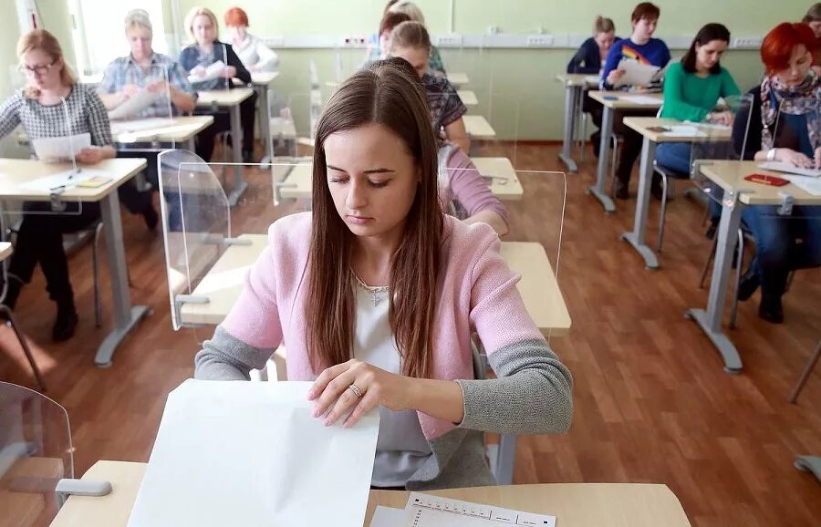 Бланки ответов огэ математика 9 класс. Бланк ответов номер 1 огэ 2022. Бланки по русскому языку огэ 2022. Пример заполениябланка регистрации егэ. Бланки огэ физика.