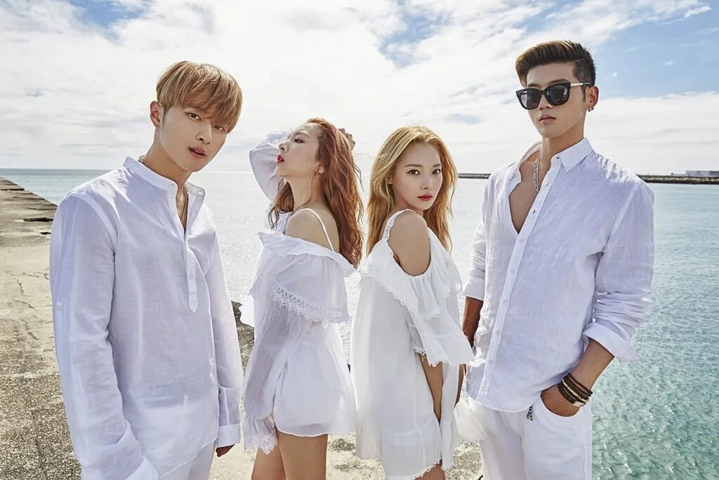 Группа хай фай 1998. Группа инь-ян. Кард кпоп группа. Группа инь-ян. Ace of base новый состав.