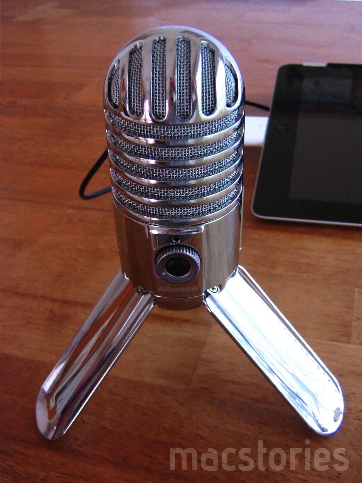 Микрофон метеор. Микрофон samson meteor mic. samson meteor usb usb. samson meteor mic диаметр микрофона. samson meteor mic 2.