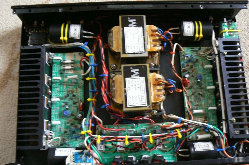 Adcom volgmed. Adcom gfa 555 ll. adcom gfp-555. adcom gfa-545 ii. adcom gfa-535.