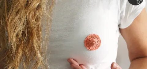 Ақ трусикидегі ескі әжелер порно фотоларды мастурбациялайды