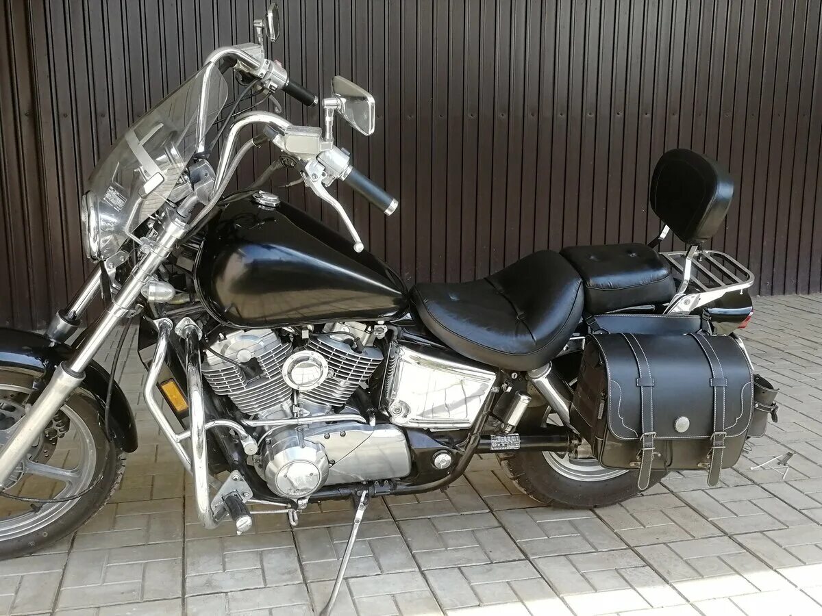 Honda vt1100. Honda vt1100 1993. Honda VT 1100c 1993. Honda Shadow 1100c 1993.