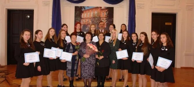 мбоу сош 21 сарапул. директор школы 1 сарапул. школа 13 сарапул учителя. сарапул школы учителя. сарапул школы учителя.