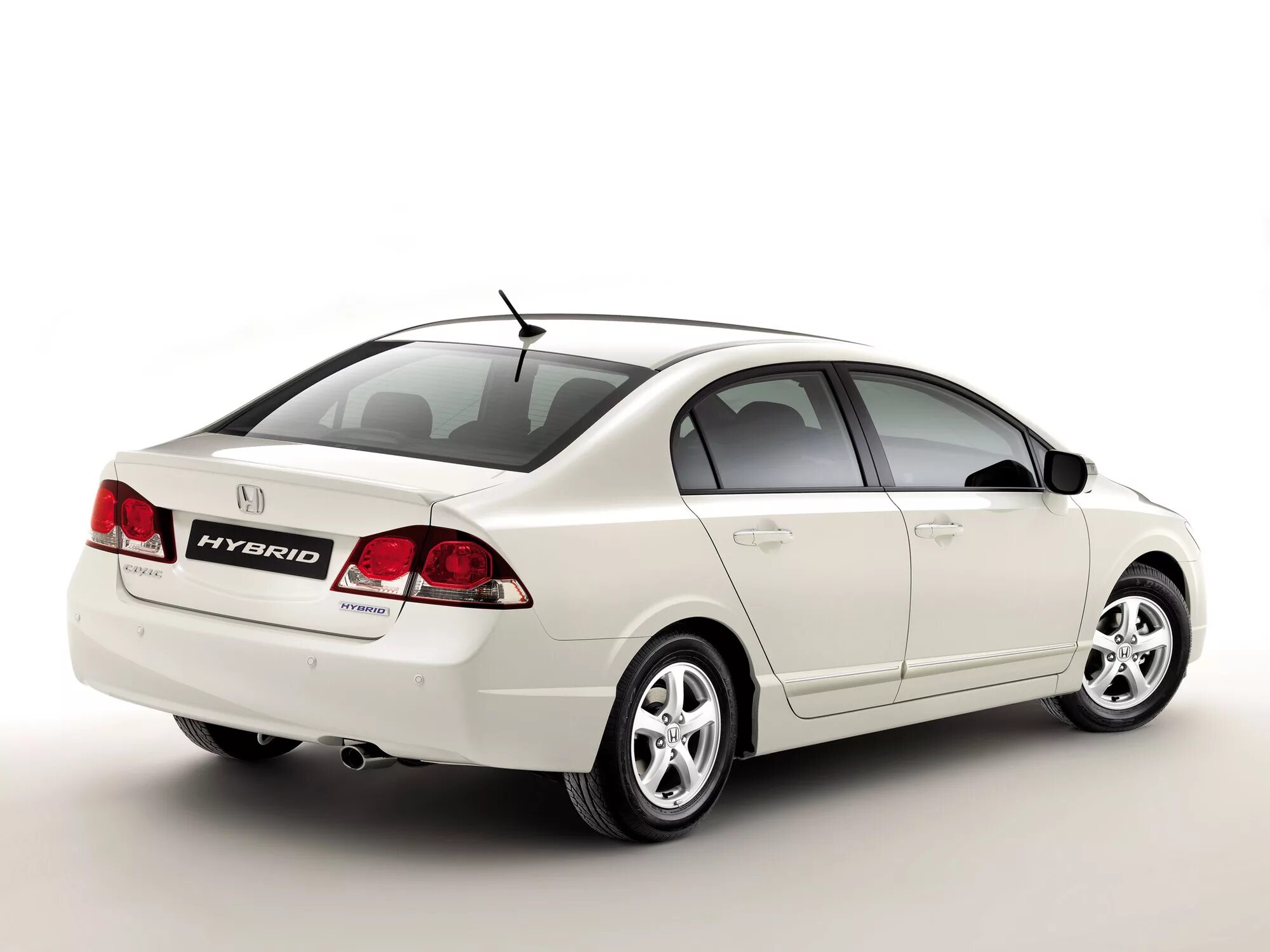 Хонда Цивик 8 поколение седан. Honda Civic 2006 седан. Honda Civic 2009 седан. Honda Civic Hybrid 2009.