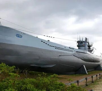 Подводная лодка ю