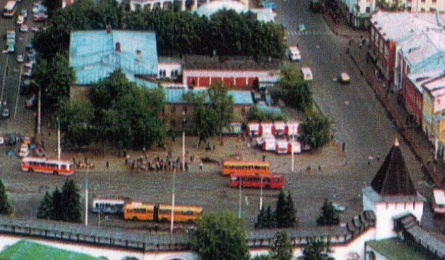 Ярославль 80-е годы. Иваново 2000 год. Мукомольный переулок ярославль 2000 год. Волжская набережная 67 ярославль. Ярославль 2000 годов.