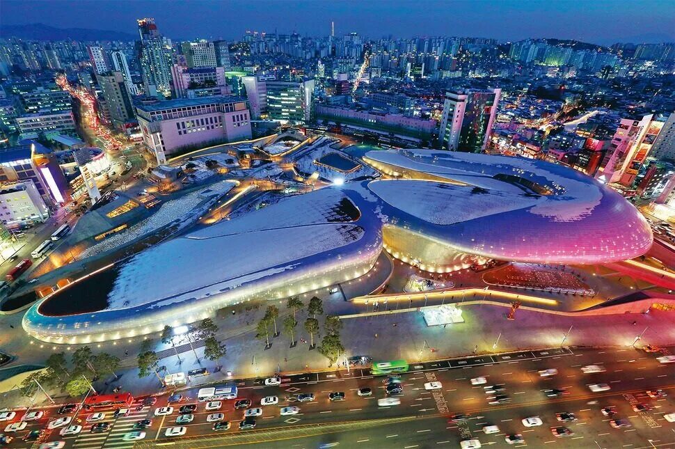 Сеул москва цой эксин. Дондемун сеул. dongdaemun design plaza сеул. ворота тондэмун. dongdaemun design plaza, сеул, юж.корея.