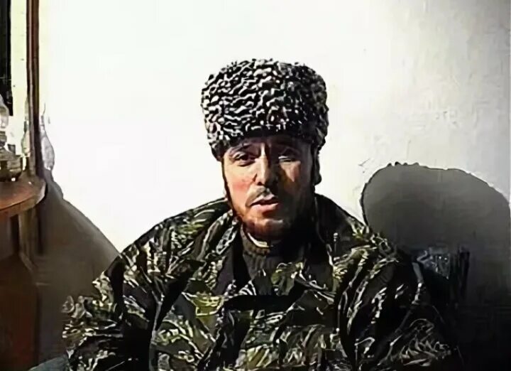 Чеченец арсанов. Аслан масхадов чечня. Дени шейх арсанов. Арсанов ваха ваха хамидович. Ваха арсанов фото.