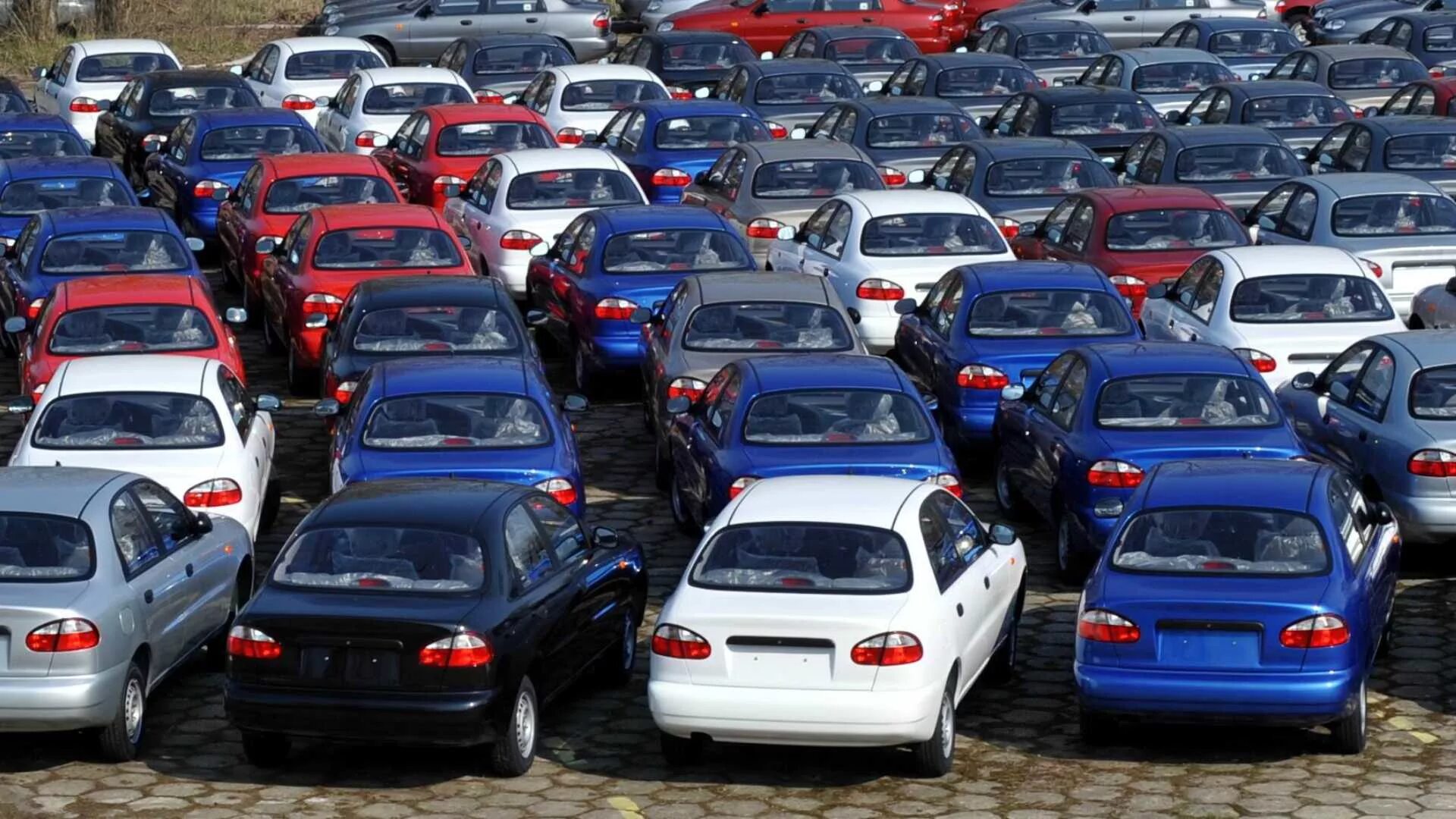 Рынок новых машин. Какие бу авто покупают. Какие бу авто покупают. Автомобили авторынок. Какие бу авто покупают.