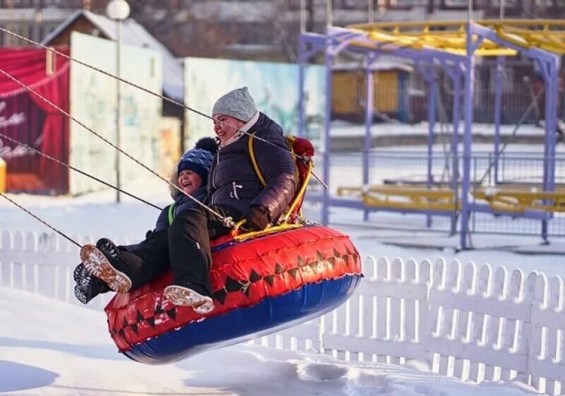 парк ленина аттракционы спб. парк сказка крылатское зимой. южно приморский парк спб аттракционы. парк победы набережные челны аттракционы. аттракционы работают зимой.