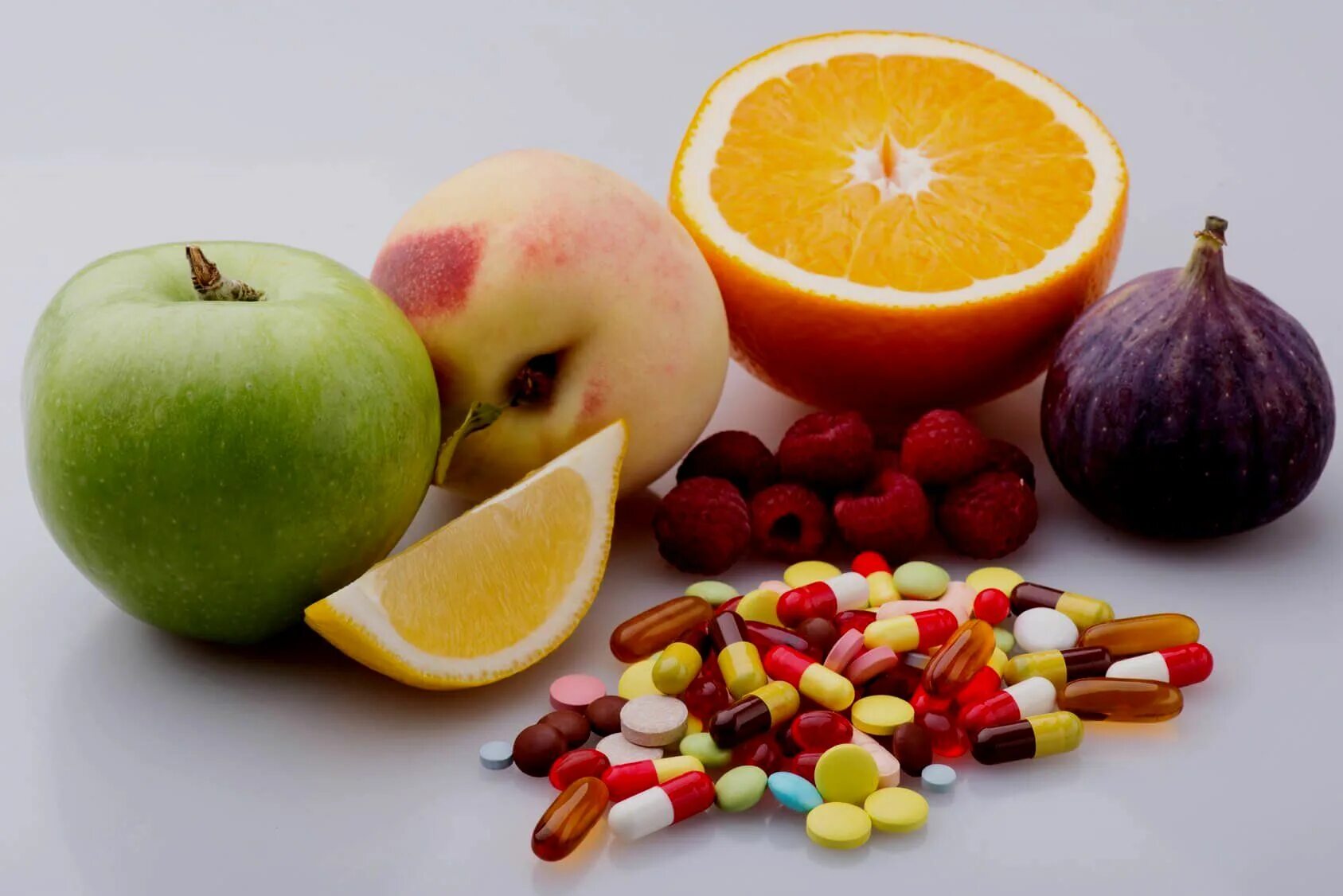 Добавки для детей. Витамины. Витамины в фруктах. Биологически активные добавки. Натуральные витамины.