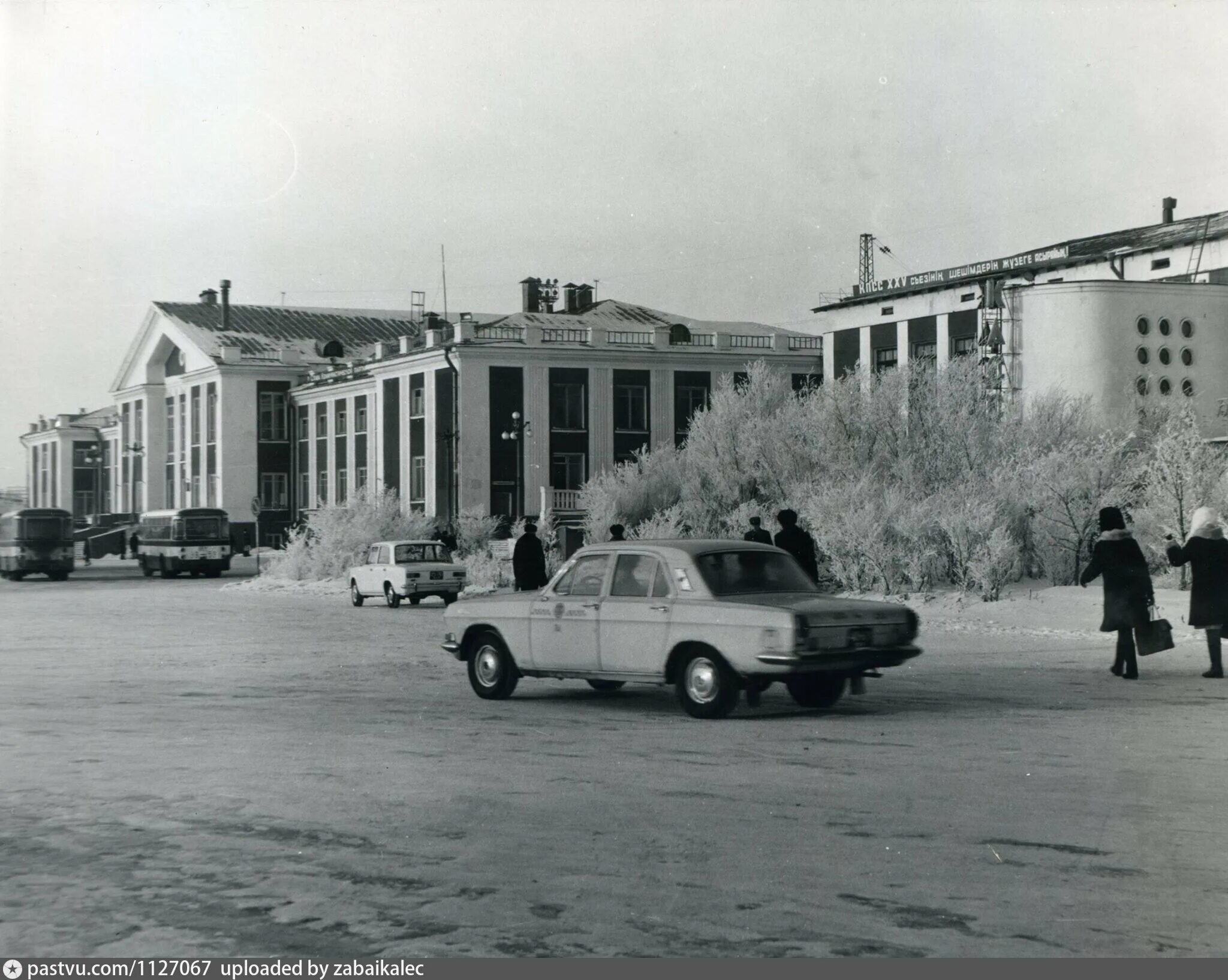 Дворец целинников Целиноград. Целиноград 1961. Целиноград вокзал ЖД. Дворец целинников Целиноград Архитектор. Советский астана