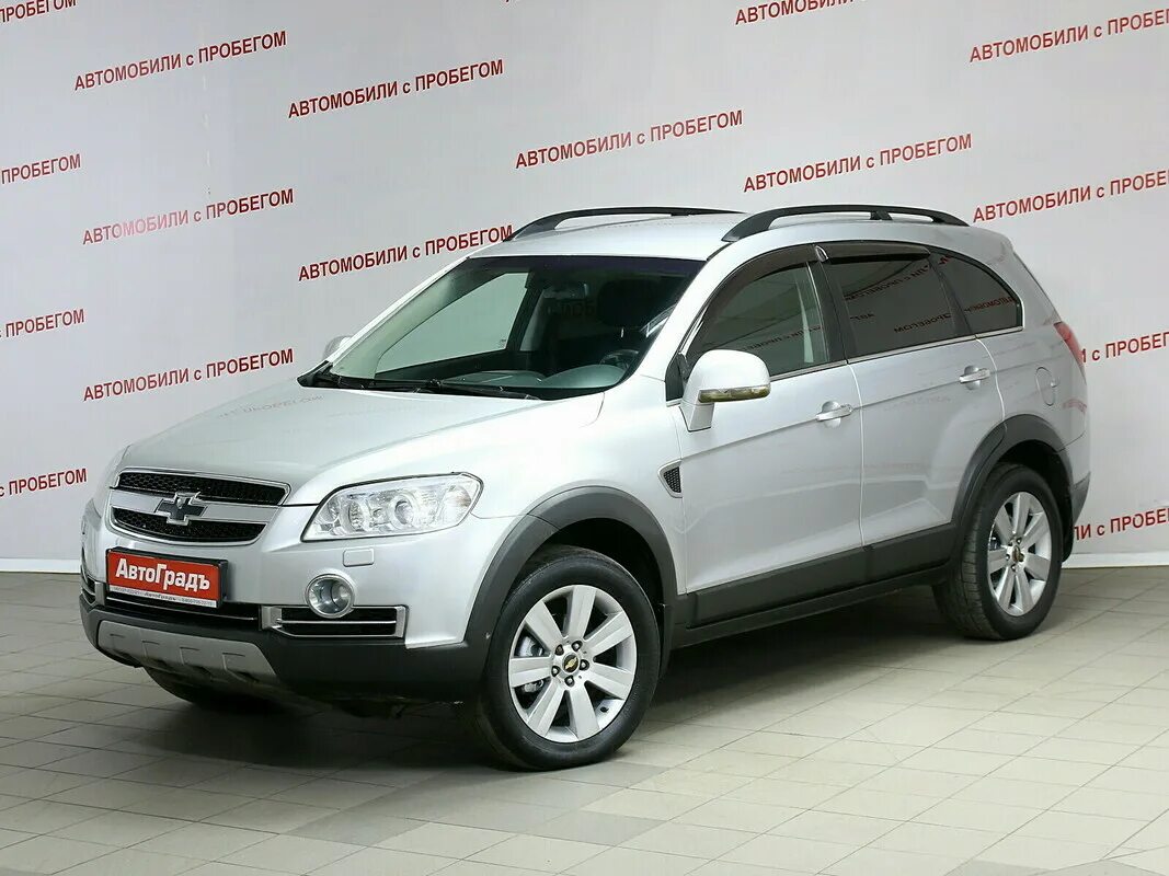 Автомобили с пробегом в свердловской области. Captiva Chevrolet 2009 3.2. Chevrolet Captiva 2008. Бежевая Шевроле Каптива 2008. Шевроле Каптива 2009.