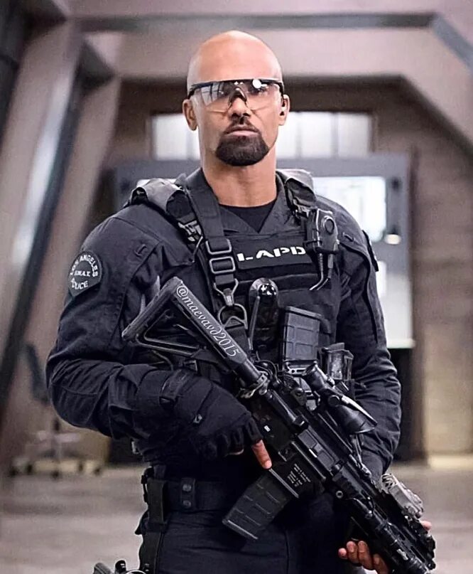 Swat спецназ. S. Колин фаррелл спецназ города ангелов. : спецназ города ангелов. Вильям ли.