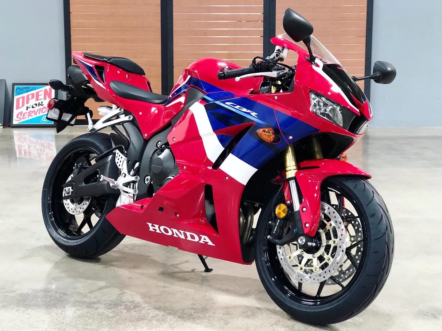 Мотоцикл хонда 600 cbr. Honda cbr600rr. Honda cbr600rr 2012. Honda cbr600rr 2008. Honda cbr600rr abs.