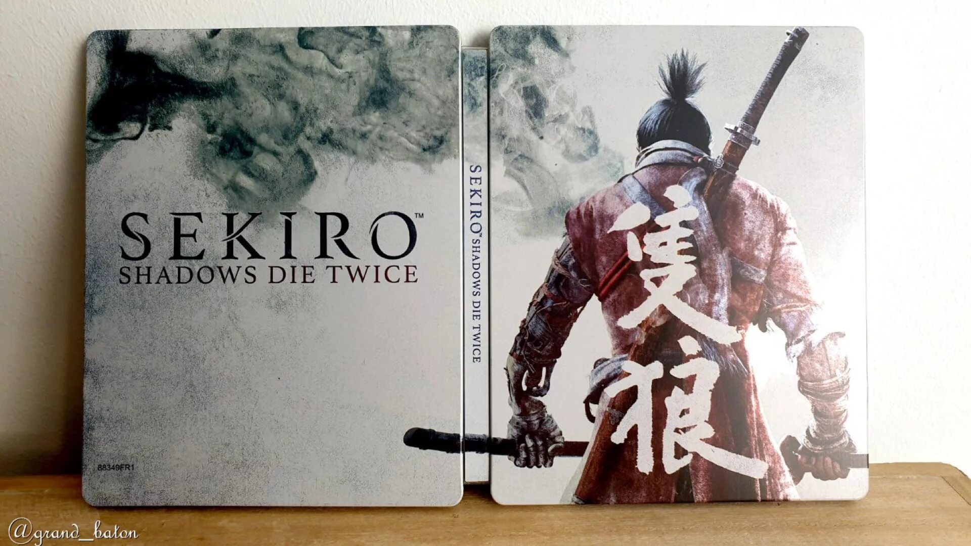 Sekiro shadow die twice купить ключ steam. Секиро ps4. Sekiro Steelbook. Sekiro стилбук. Sekiro коллекционка.