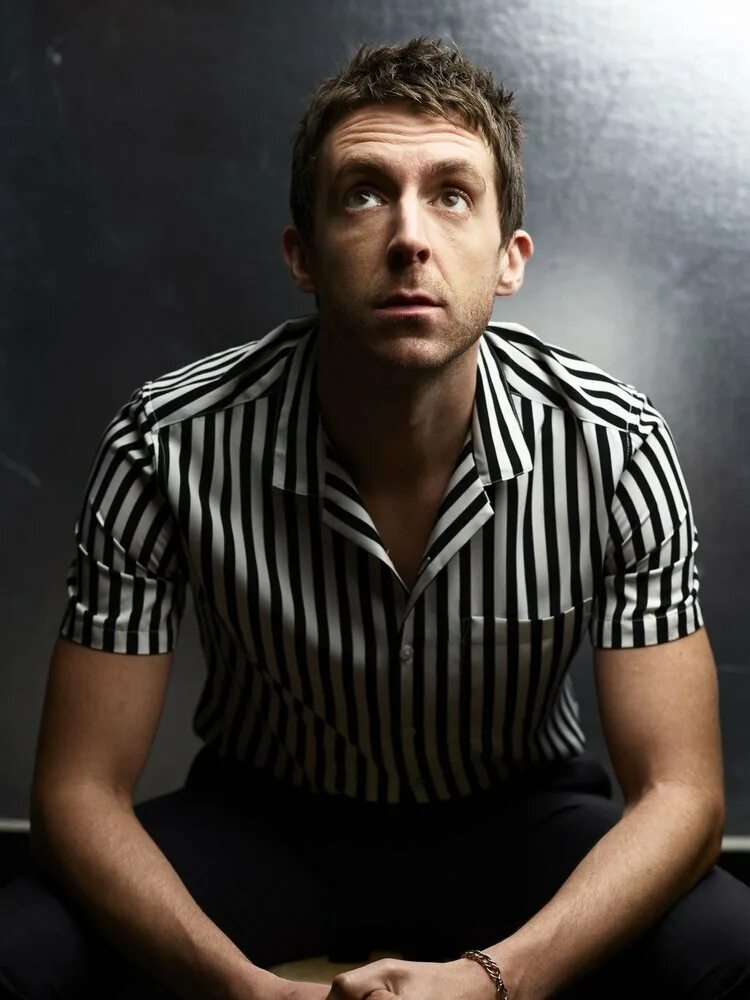 Miles kane. Майлз Кейн. Майлз Кейн британский музыкант. Кейн и Тернер. Fred Perry Miles Kane.