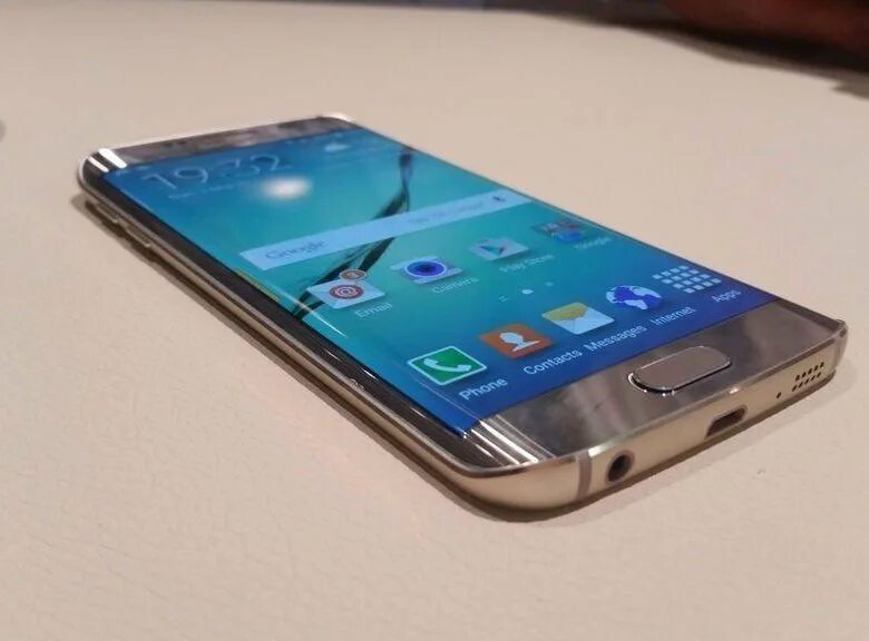 Samsung galaxy s6 edge+ 32gb. Галакси с6 эйдж. Samsung galaxy s6 edge 32gb. Галакси с6 эйдж. Samsung galaxy s6 edge+.