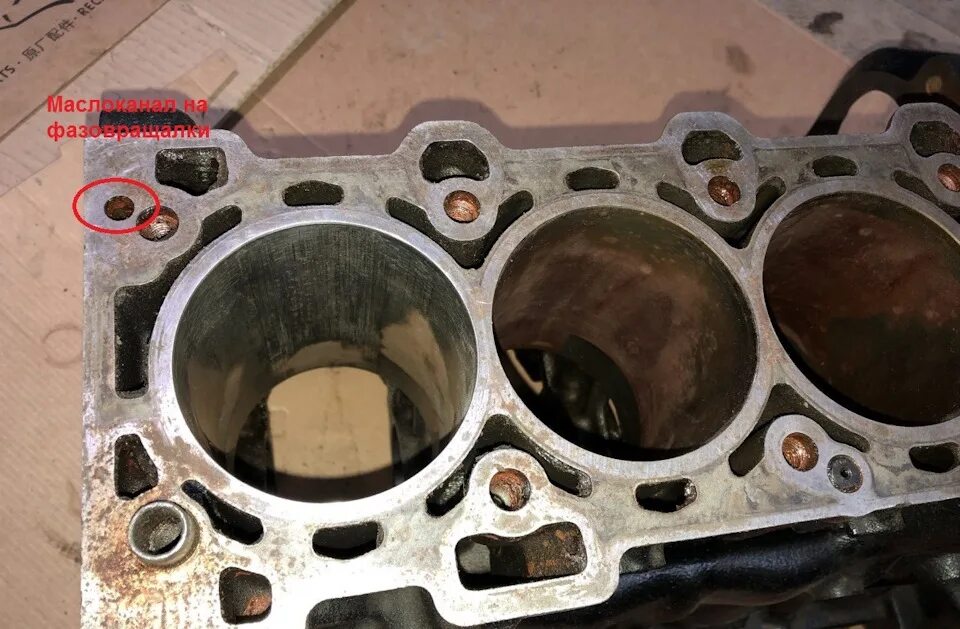 Блок масляного цилиндра. Клапан под гбц z16xer. клапан масляный в блоке z18xer. клапан под гбц z18xer. клапан двс z18xer.