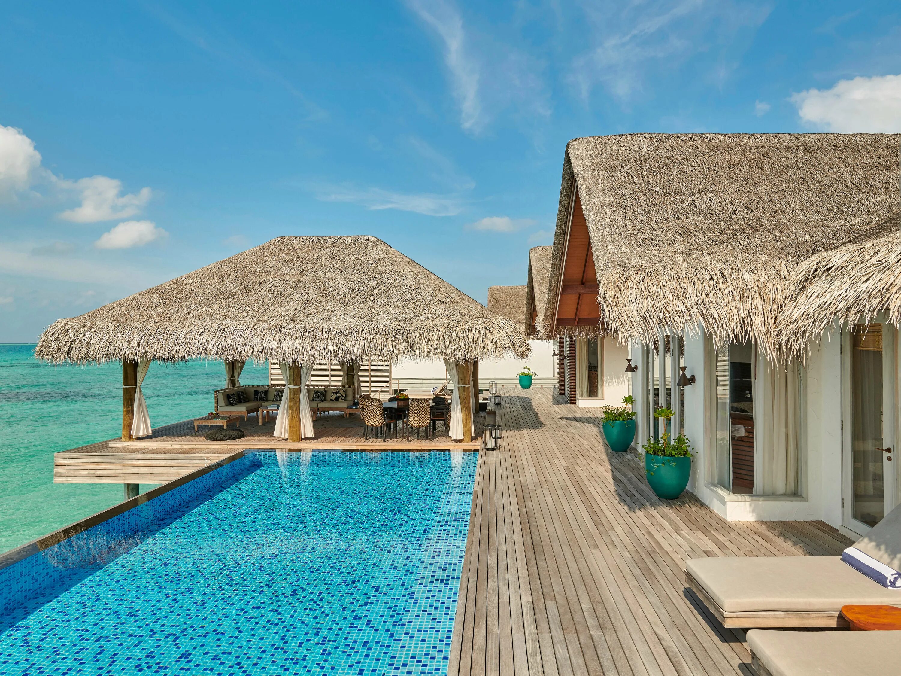 Туры на мальдивы из москвы с авиаперелетом. Fairmont мальдивы. fairmont maldives sirru fen fushi бассейн инфинити. fairmont мальдивы water villa. sirru fen fushi мальдивы.
