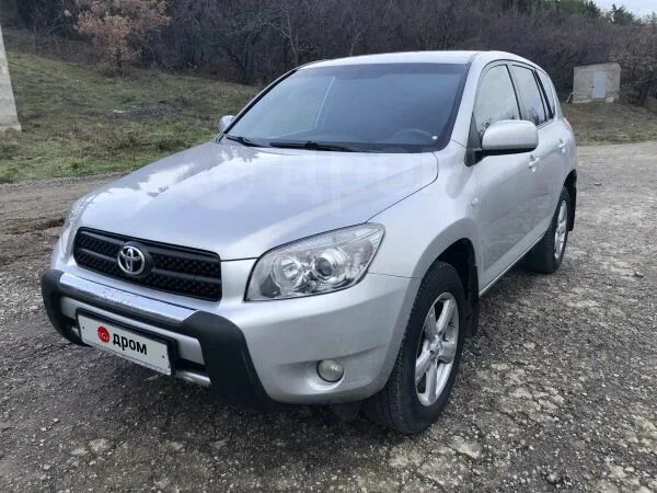Toyota rav 4 iii 2. Toyota rav4 (xa30) (2005-2010). Рав 4 с гербом осетии в москве. Toyota rav4 xa30 рестайлинг. Toyota rav 4 iii 2.
