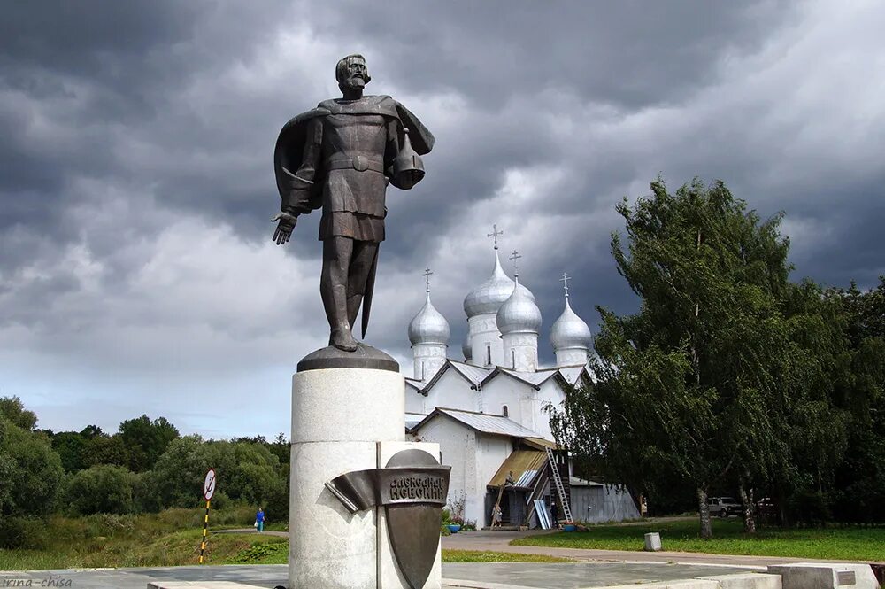 Пам\ятник Александру Невскому Великий Новгород. Памятник Александру Невскому Великий Новгород.