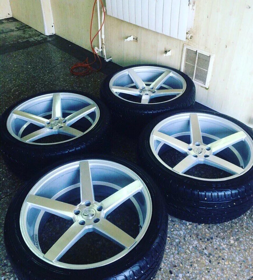 Какой взять диск. Диски инфинити р22. диски r22 infiniti teys. диски pls r22 инфинити. диски 5-114,3 r22 для infiniti.