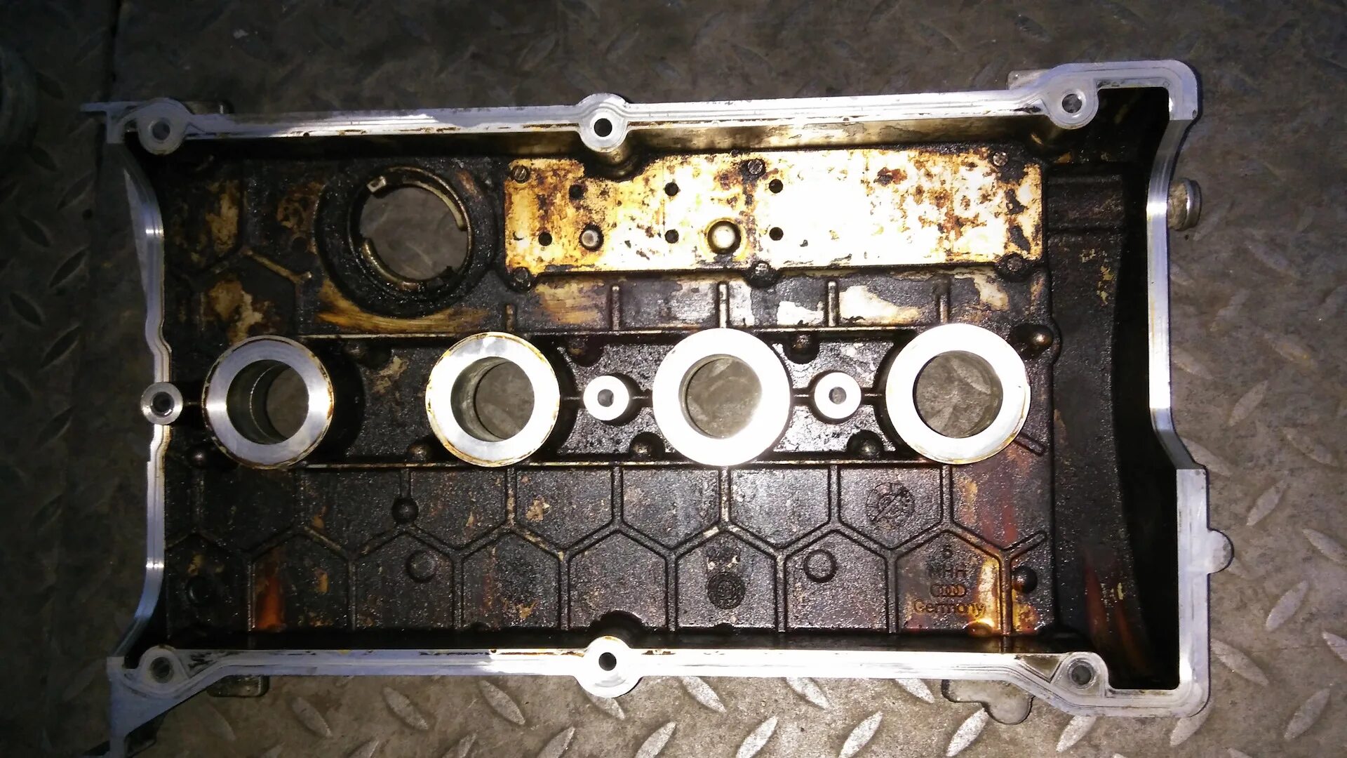 T amb. Клапанная крышка 1.8 амб. клапанная крышка ауди 1.8. 1.8t amb. прокладка клапанной крышки ауди 1.8т.