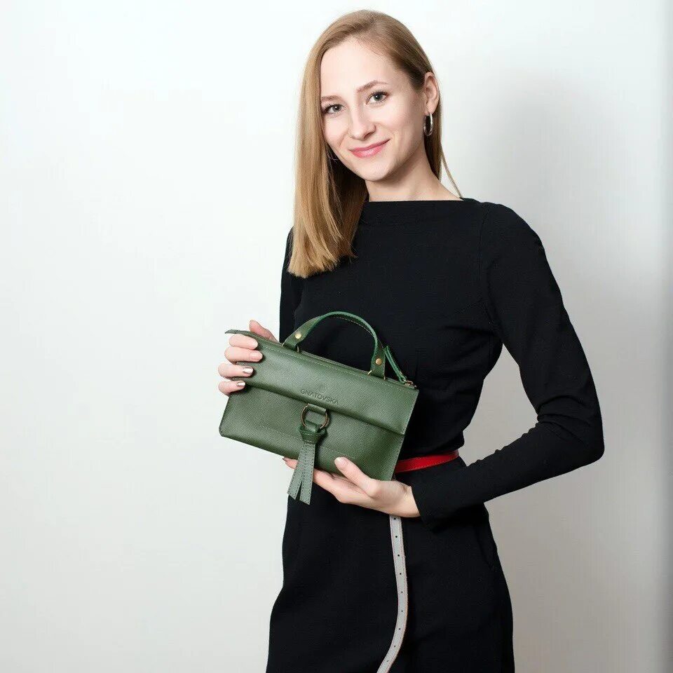 Голубая сумка багет. Рюкзак gnatovska 2016 купить. Сумка багет 2022 белая. Сумки женские гнатовских. Gnatovska сумки.