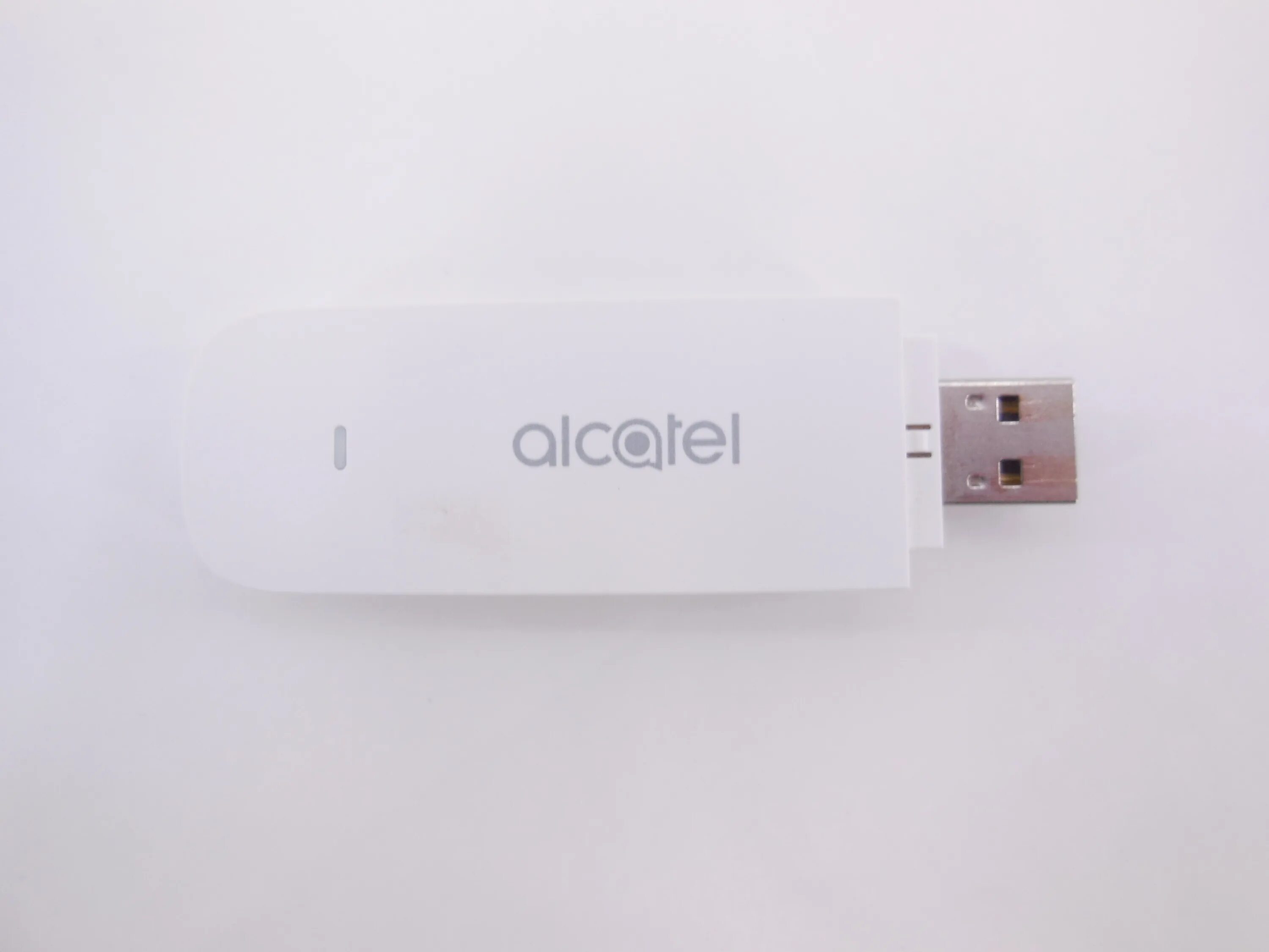 Модем alcatel link key. Алкатель модем 4g. usb модем alcatel. alcatel 4g ik41ve1. alcatel ik40v.
