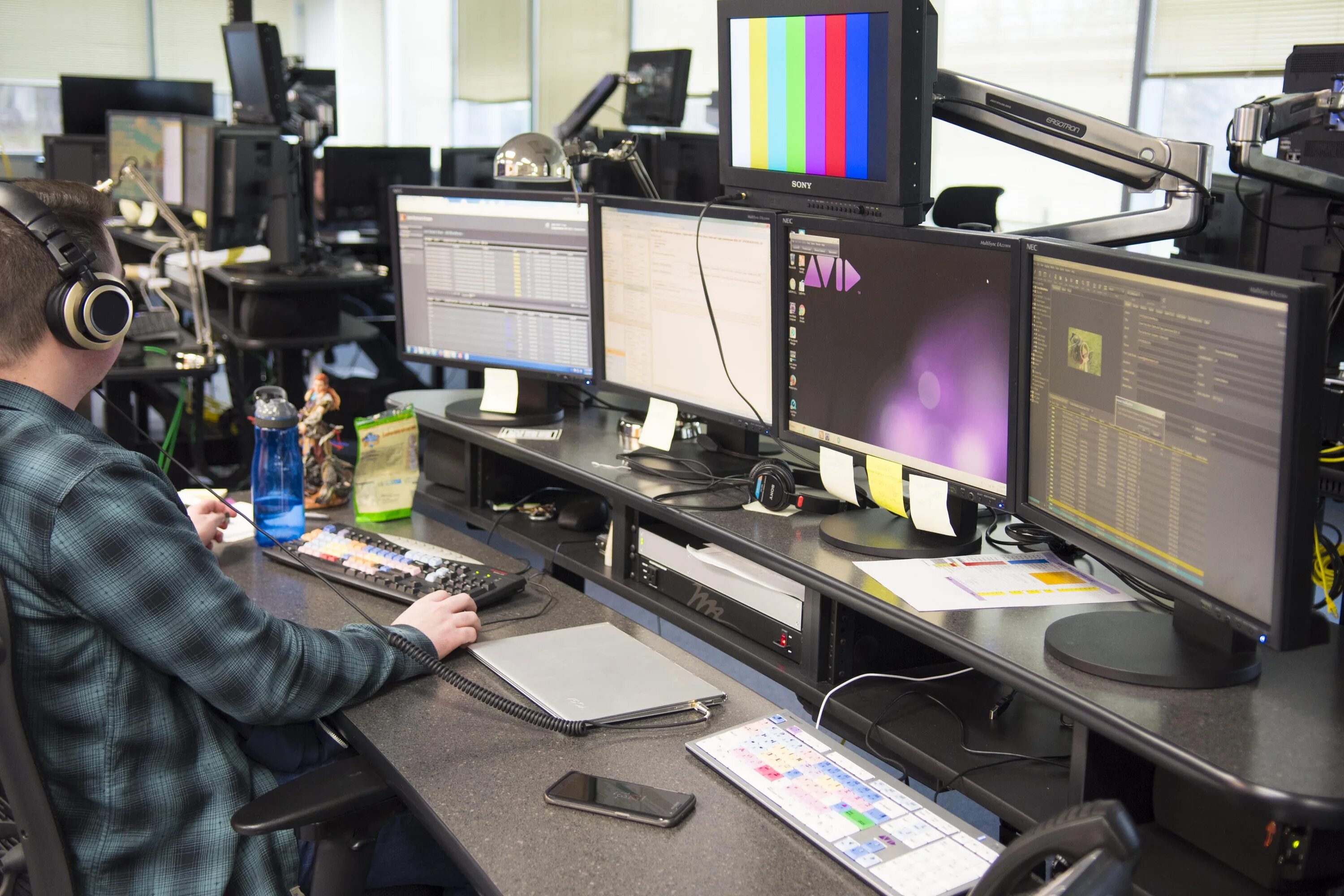 Production list. Media processing. Vantage team builder case средство. Sandy bridge microarchitecture. Production by.